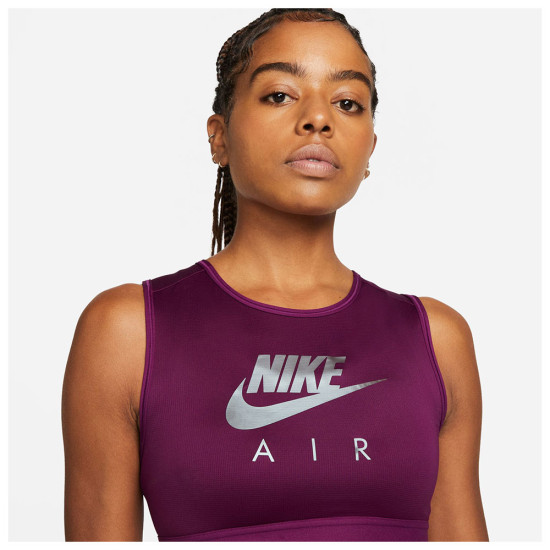 Nike Γυναικείο μπουστάκι Air Dri-FIT Swoosh Nike Γυναικείο μπουστάκι Air Dri-FIT Swoosh
